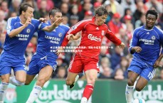 米兰体育官网-快船新援大放异彩，球队今后发展前景一片光明，快船队新赛季阵容分析